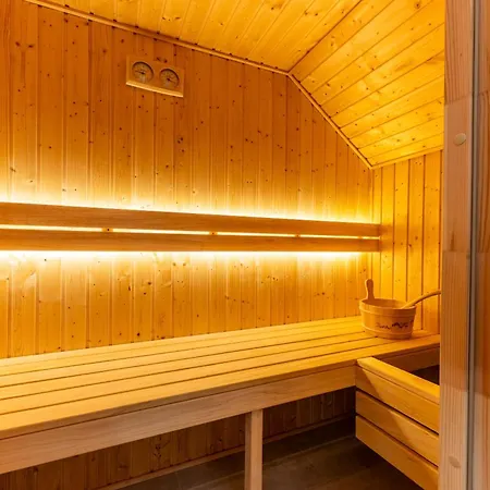 Apartment Black Hill Ginger Z Sauna